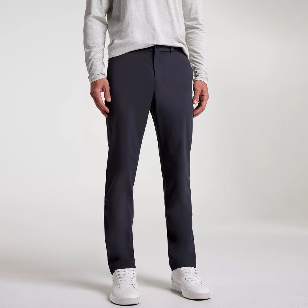 VRST Limitless Black Athletic Fit Chino Pant Size 34 x 32